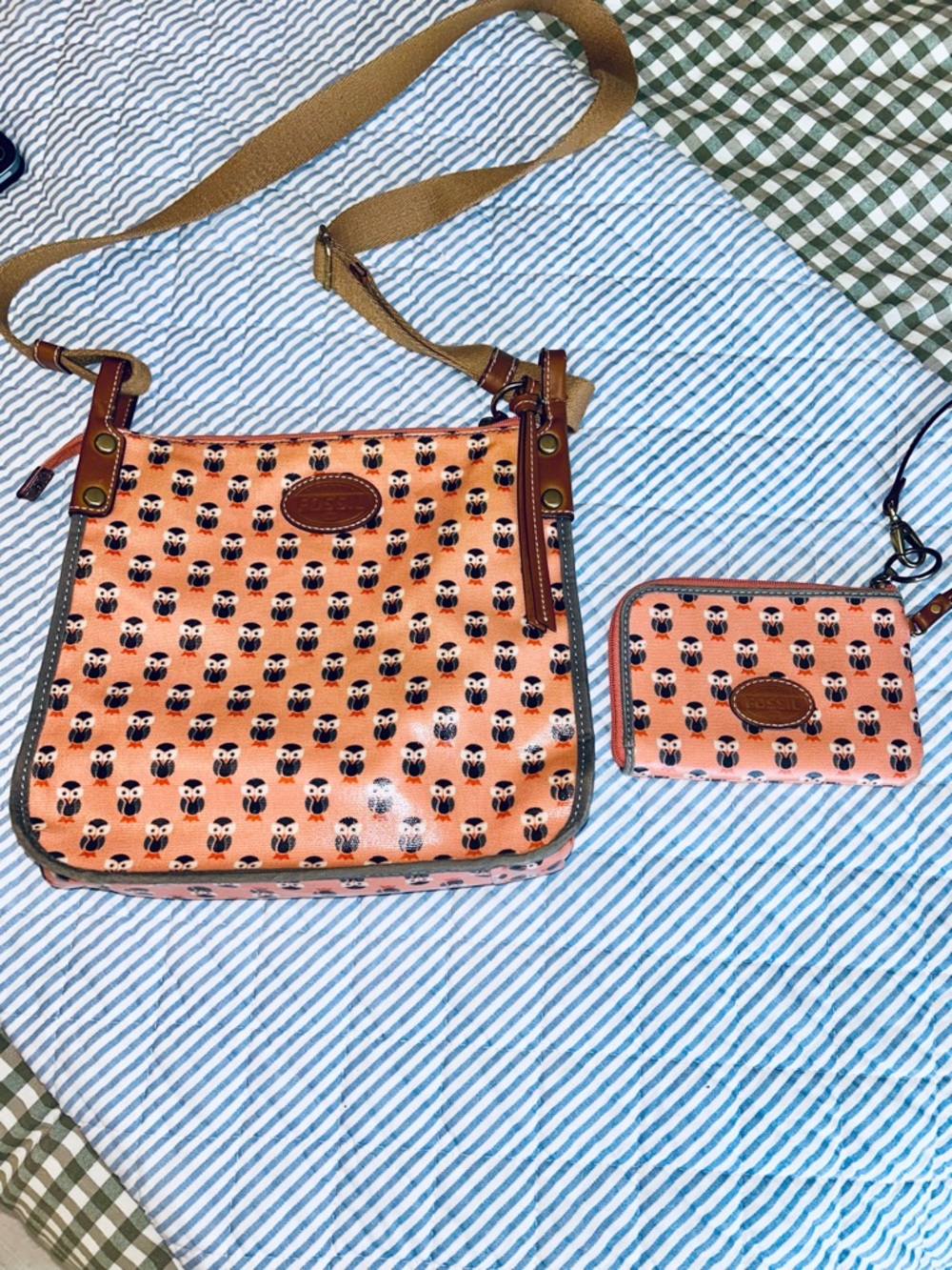 Fossil Coral Owl Print Crossbody with Matching Wallet
